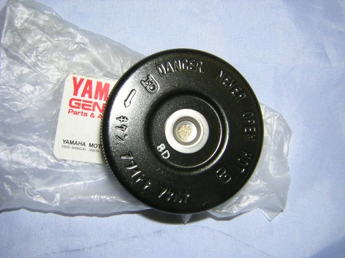 Yamaha tz750 radiator cap - radiator,