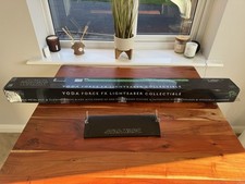 Master Replicas Yoda Force Fx