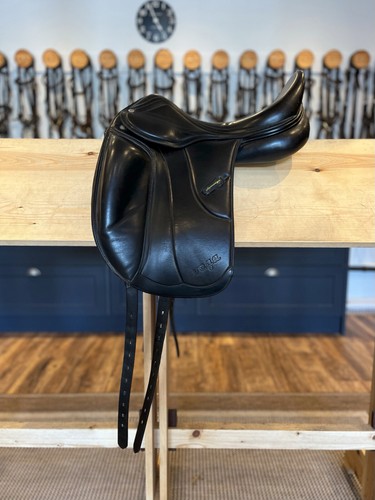 Black amerigo vega dressage - black,
