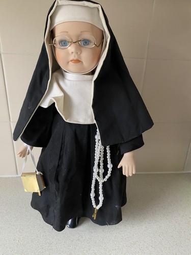 Leonardo porcelain nun - ￼porcelain,
