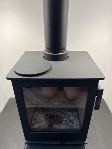 Wood burner hot plate log - hot,