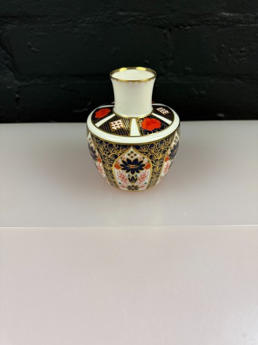 Royal crown derby old imari - crown,