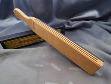 Bumper strap, stroking strap