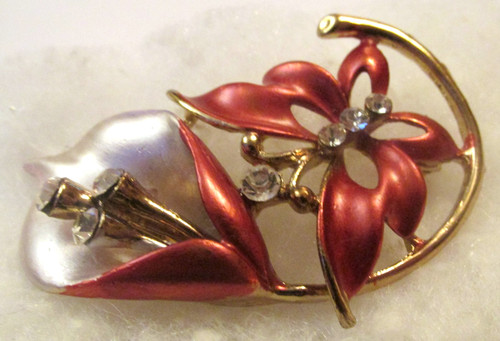 Beautiful large enamelled red - beautiful,