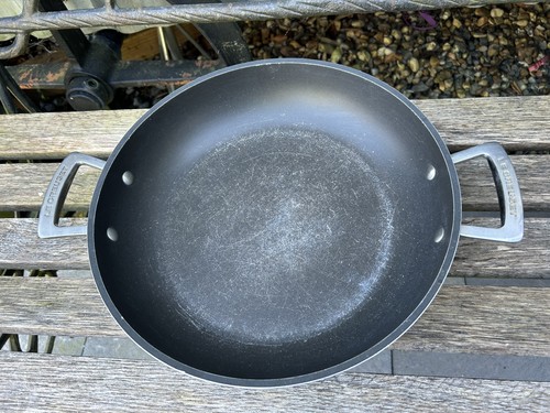 Creuset non stick shallow - le,