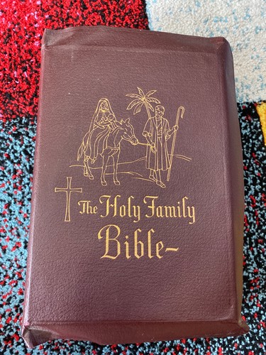 Holy family catholic - holy,