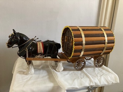 Large brown ceramic shire - large,