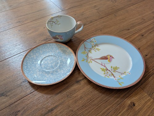 Pip studio bird - studio, saucer
