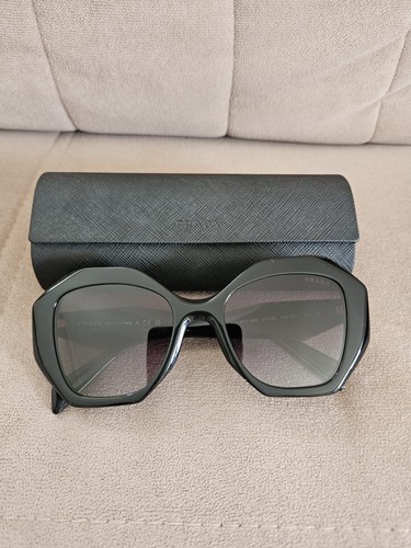 Prada sunglasses black - prada,