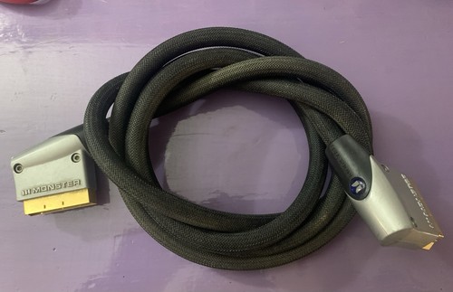 Scart cable type monster high - type,