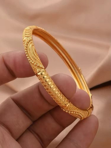 Piece 24k gold - 2.6, (m)