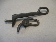 Antique Vtg Singer Treadle Sewing Machine Base Belt Shifter & Guide Oval