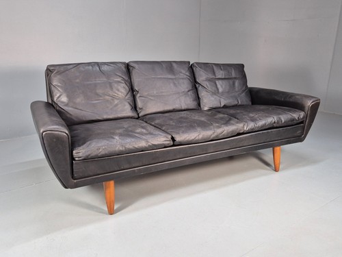 Vintage seater black leather - seater,