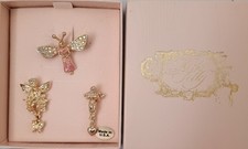 KIRKS FOLLY 3 Pin Set Dangles Boxed 