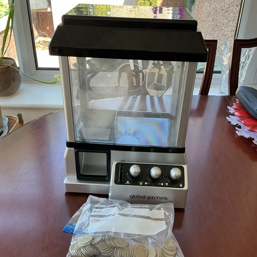 Candy grabber claw machine - candy,