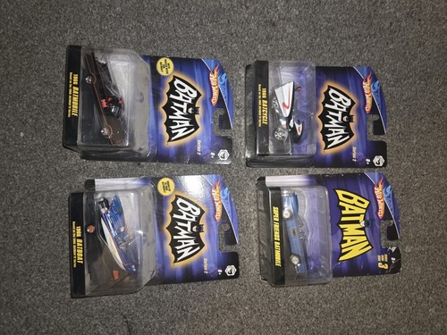 Hotwheels batmobile batcycle - batmobile,,