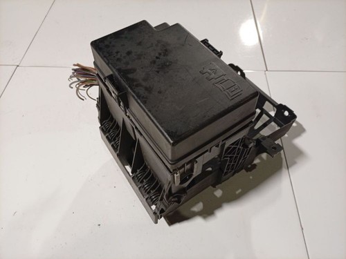 6c1t14a076cd fuse box control - fuse,