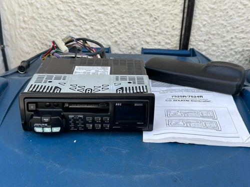 Alpine 7524 cassette - am/fm, car