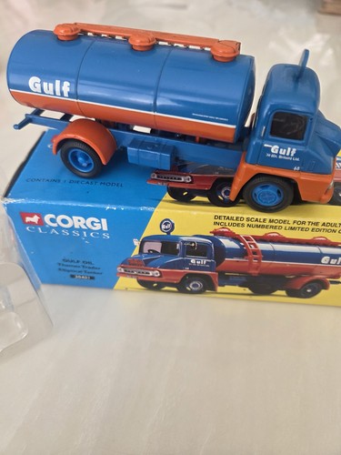 Corgi classics gulf oil ford - oil,