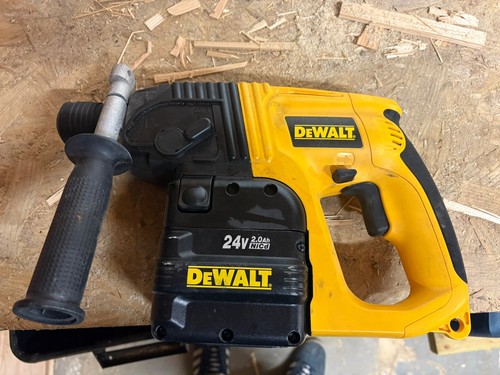Dewalt dw004 24v cordless sds - cordless,