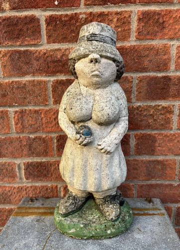 Vintage lawn bowls - vintage, garden