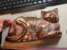 Vintage Style Copper Cat Mould