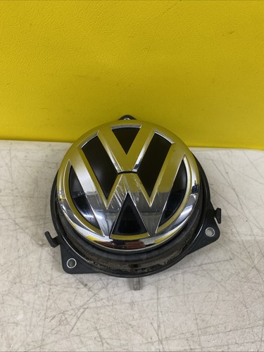 Passat tailgate boot - 15-19, vw