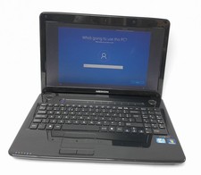 Laptop Medion i3 HDD E6221