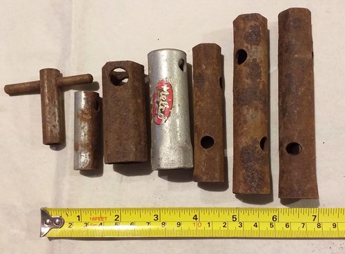 Job lot old box - old, spanners