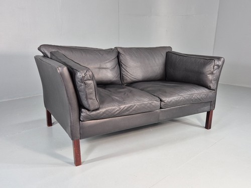 Vintage seater sofa - sofa, stouby