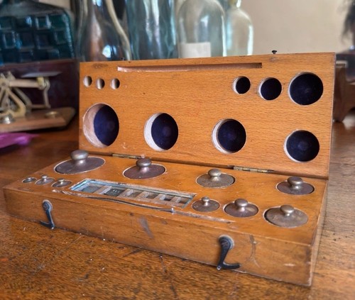 Vintage brass apothecary scale - brass,