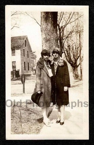 Flapper era women overcoats - era, 2