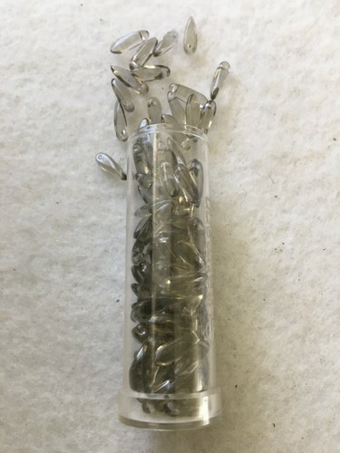 Gutermann glass teardrop 3mm - teardrop,