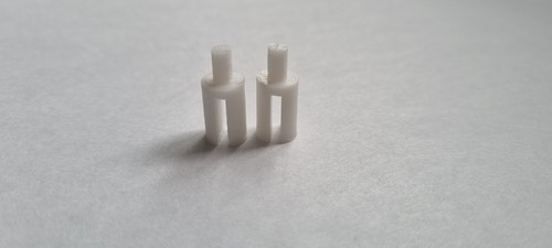 35mm 127 film canister - to,