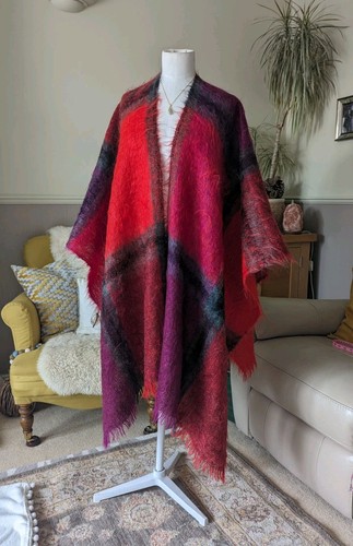 Vintage 70s mohair red - red, purple
