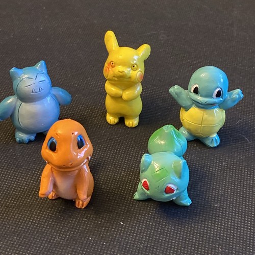 Pokémon pikachu figures - x,