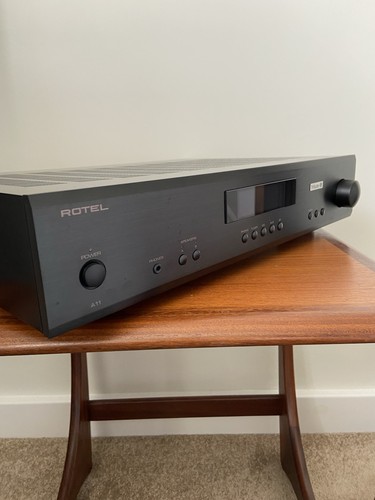 Rotel a11 tribute - tribute, amp