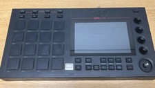 Akai Professional MPC Live