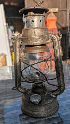 Feur hand 275 - hand,