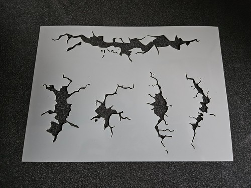 Wall cracks stencil usable - cracks,