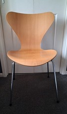 Fritz Hansen By Arne Jacobsen