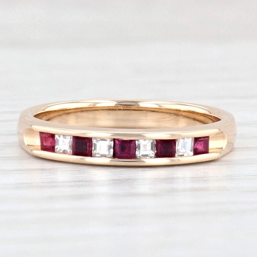 8ct princess cut - cut, red
