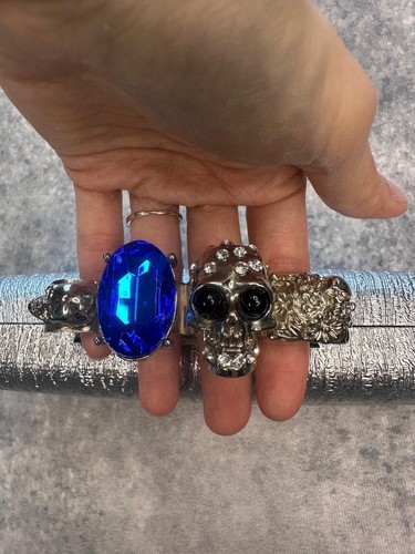 Silver skull knuckle - silver,