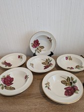 Swinnertons Nestor Vellum