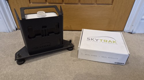 Skytrak golf launch monitor - golf,