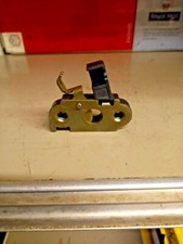 APRILIA RS125  SEAT CATCH