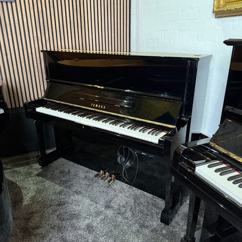 Yamaha upright piano - u1, black
