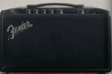 FENDER MUSTANG LT40s, FENDER