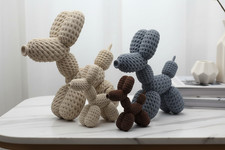 Balloon Dog, Knitted Style