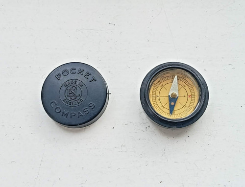 Vintage pocket compass - pocket, in